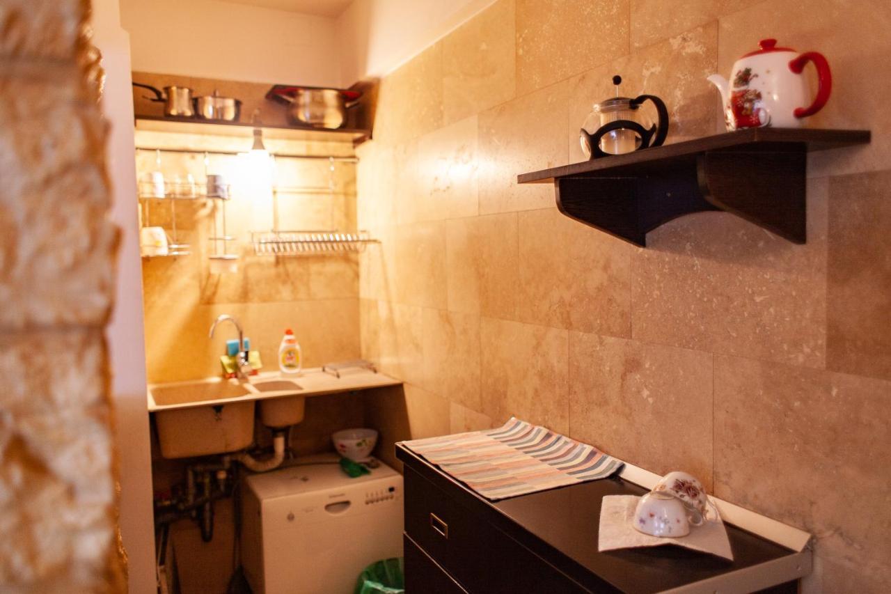 Spacious Apartment In City Centre Iasi Luaran gambar